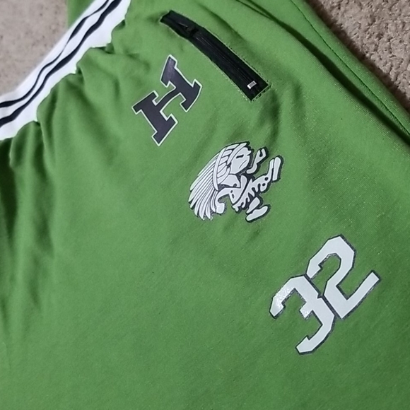 SOLD-Green Unisex Lounge Set-XL - Picture 4 of 4